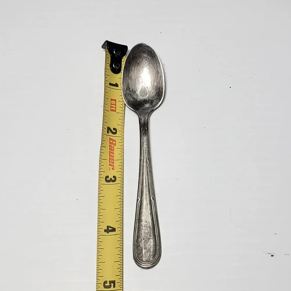 Oneida Silversmith Stainless Baby Spoon 4.5
